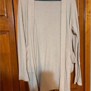 Elegant Cream Knit Cardigan